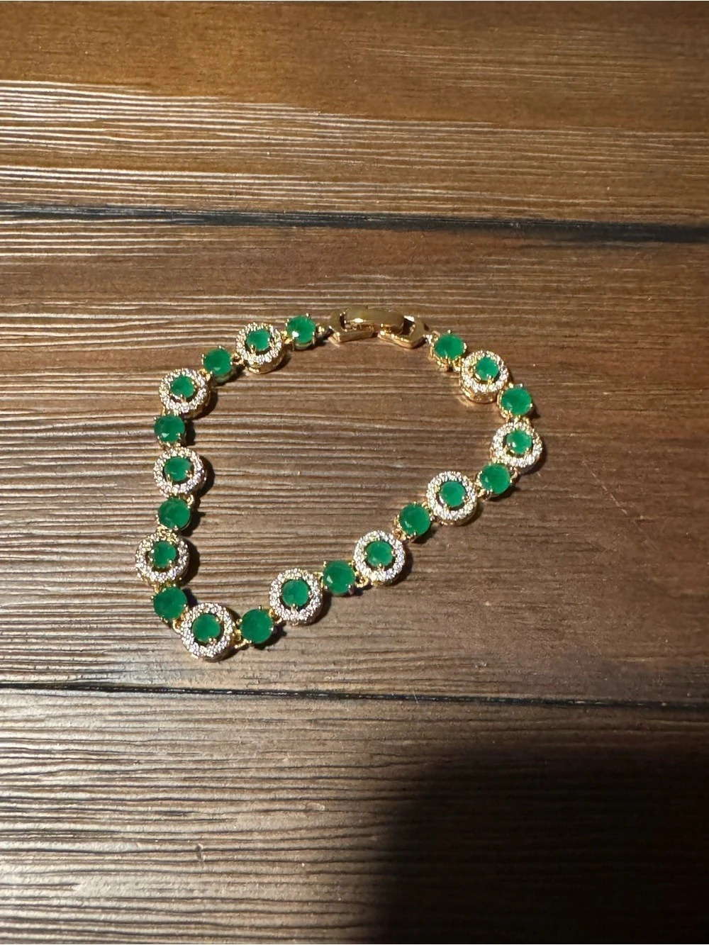 Tewiky Green & Gold plated emerald color stone bracelet-like new